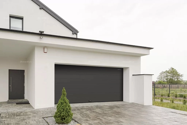 portes de garage design moderne noires