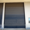 Venta caliente puerta de elevación industrial personalizada-negro